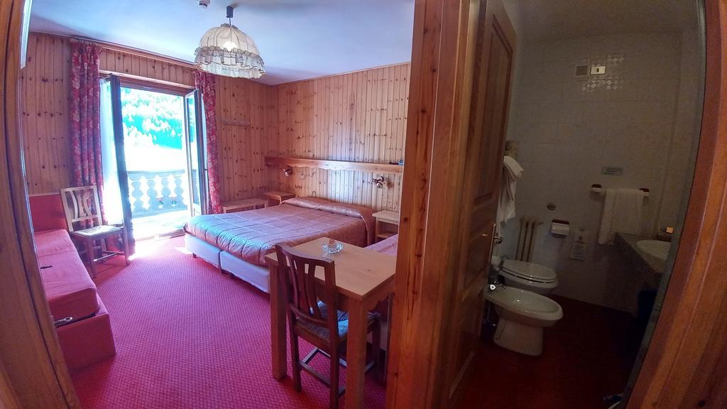 Petit Hotel Cogne Kültér fotó
